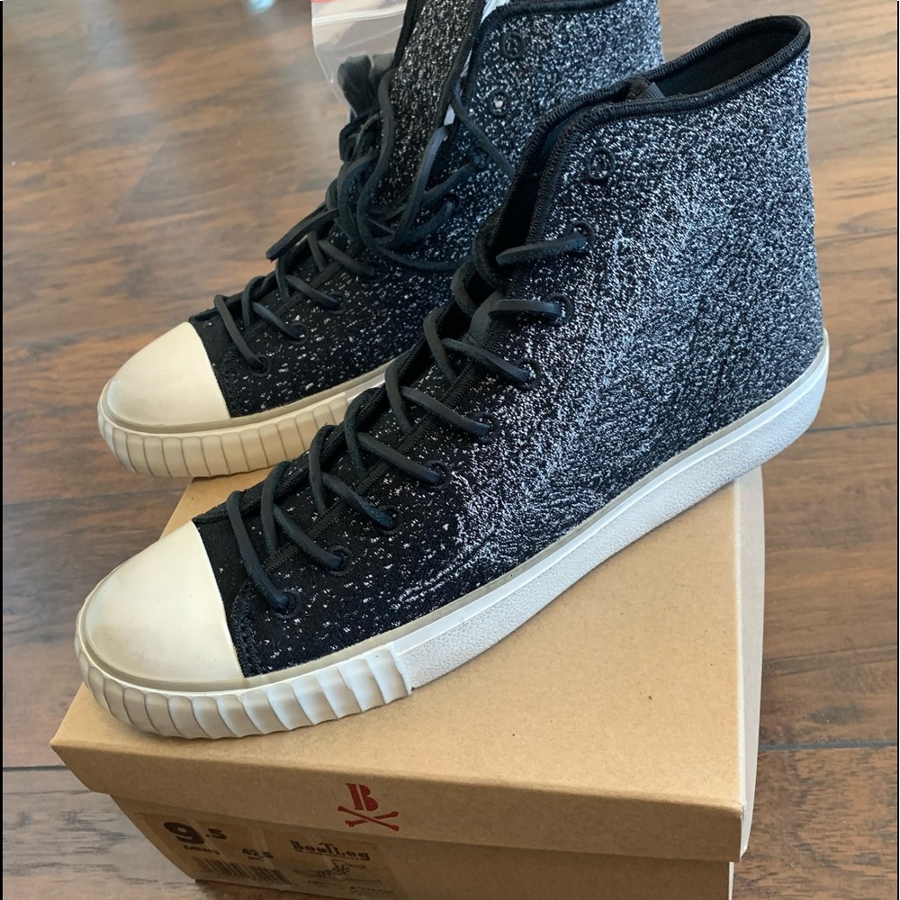 John Varvatos boots // shoes size 9.5
